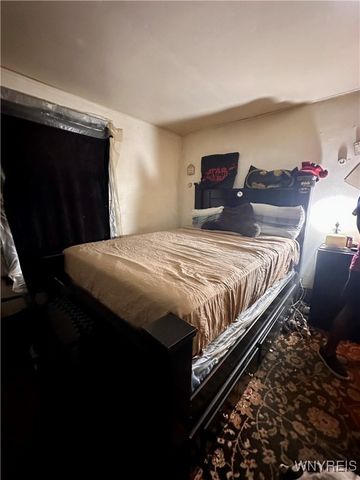 455 7th Street, Niagara Falls, NY 14301