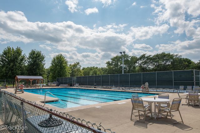 1229 W Bauer Road, Naperville, IL 60563
