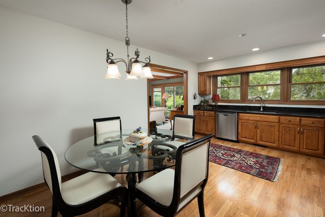 1229 W Bauer Road, Naperville, IL 60563