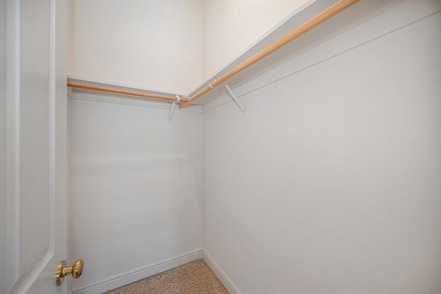 5806 San Anselmo Ln, Sacramento, CA 95835