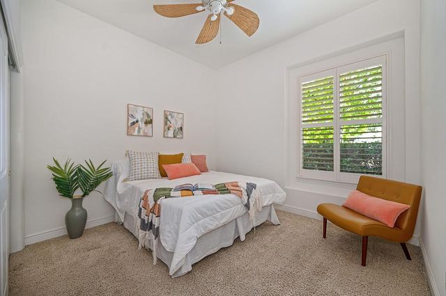 5806 San Anselmo Ln, Sacramento, CA 95835