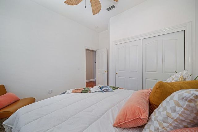 5806 San Anselmo Ln, Sacramento, CA 95835