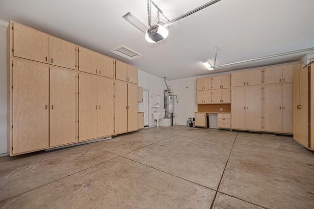 5806 San Anselmo Ln, Sacramento, CA 95835