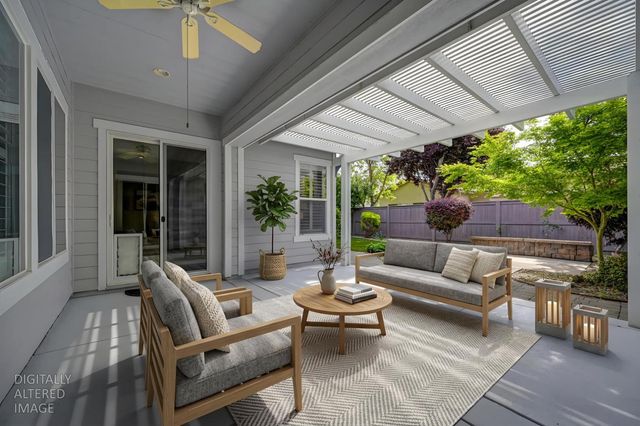 5806 San Anselmo Ln, Sacramento, CA 95835