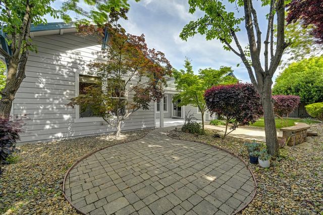 5806 San Anselmo Ln, Sacramento, CA 95835