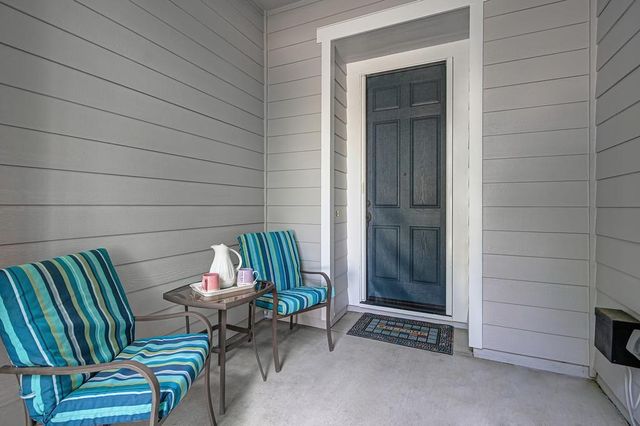 5806 San Anselmo Ln, Sacramento, CA 95835