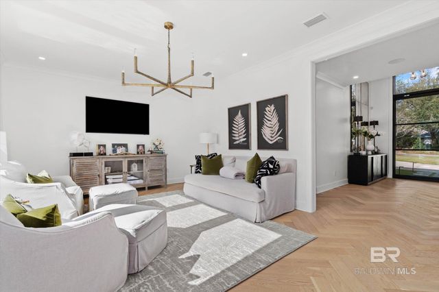 69 Jordan Lane, Mobile, AL 36608