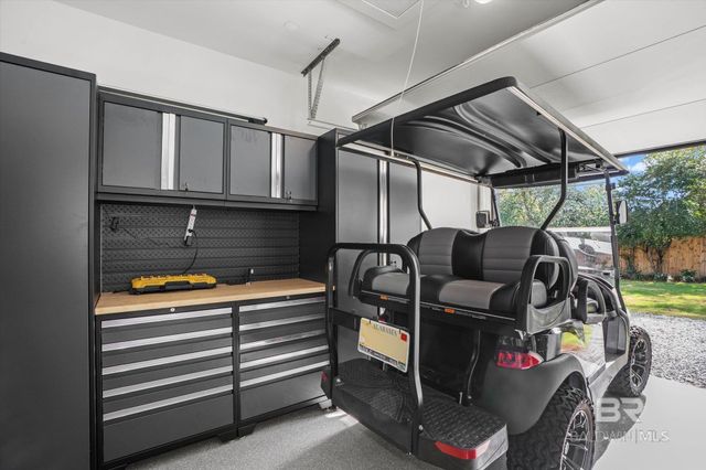 69 Jordan Lane, Mobile, AL 36608