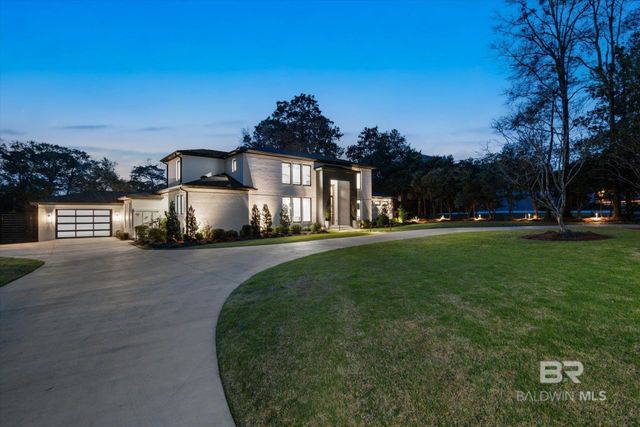 69 Jordan Lane, Mobile, AL 36608