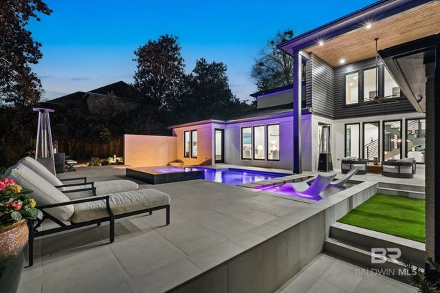 69 Jordan Lane, Mobile, AL 36608