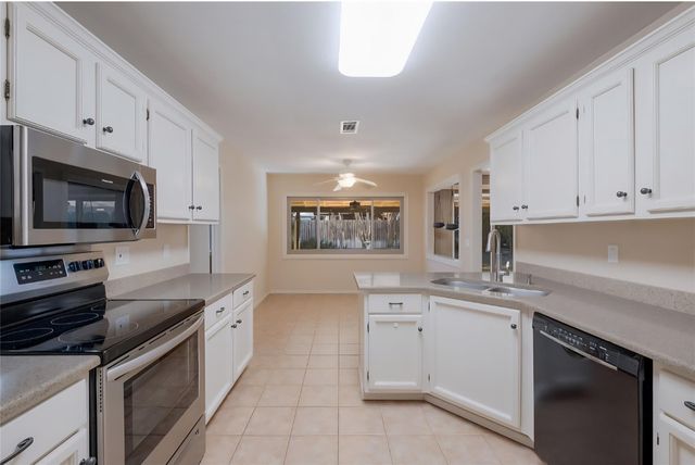 16314 Falcon Hill ST, San Antonio, TX 78247