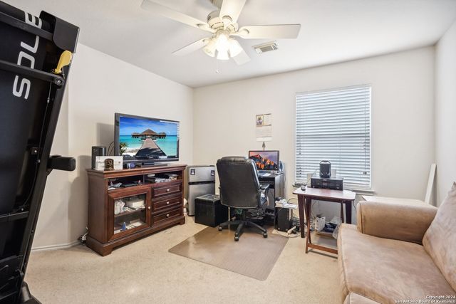3933 BROOK HOLLOW DR, Schertz, TX 78154
