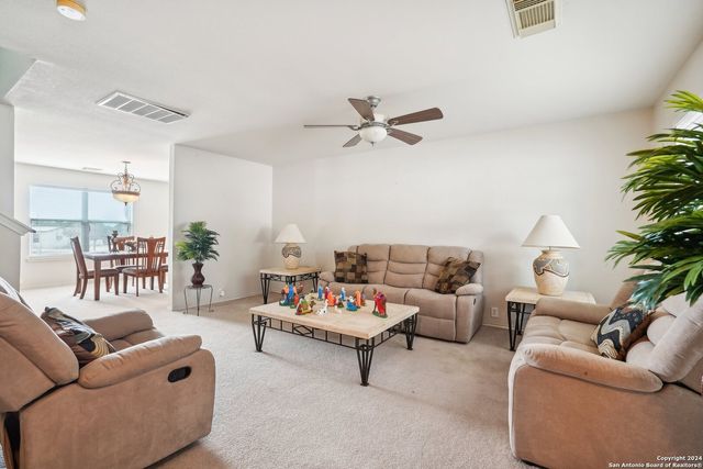 3933 BROOK HOLLOW DR, Schertz, TX 78154