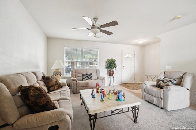 3933 BROOK HOLLOW DR, Schertz, TX 78154