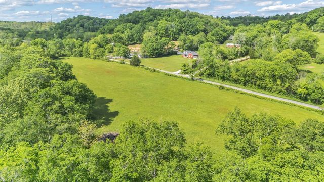 0 Fly Rd, Santa Fe, TN 38482