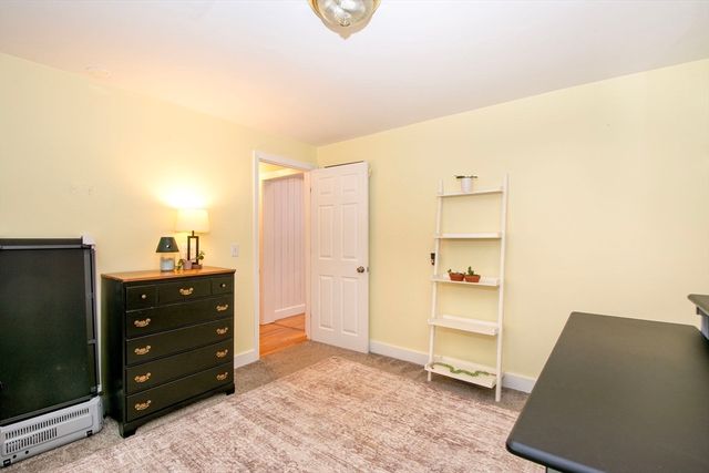 59 Geordan Ave, Wrentham, MA 02093