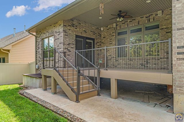 4408 SE Oak Bend DR, Topeka, KS 66609