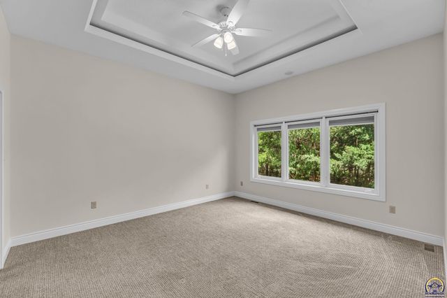 4408 SE Oak Bend DR, Topeka, KS 66609