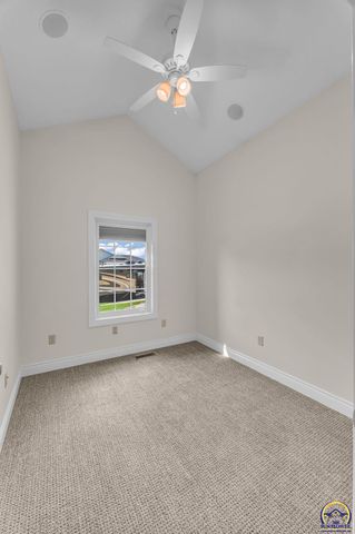 4408 SE Oak Bend DR, Topeka, KS 66609