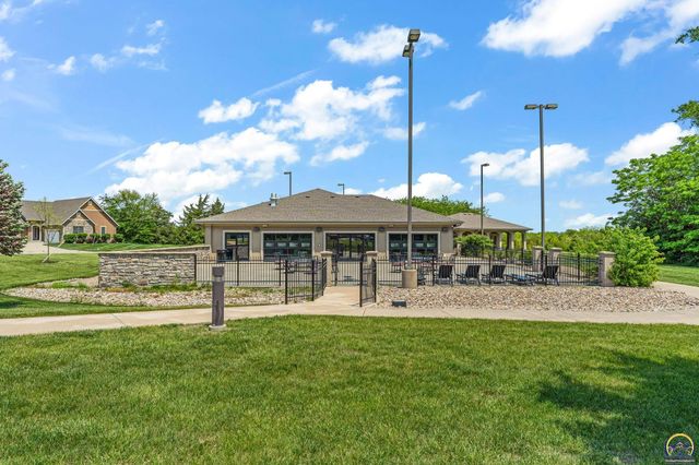 4408 SE Oak Bend DR, Topeka, KS 66609