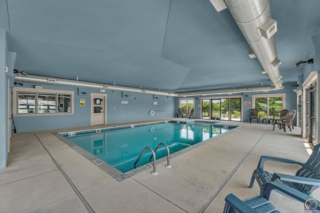 4408 SE Oak Bend DR, Topeka, KS 66609