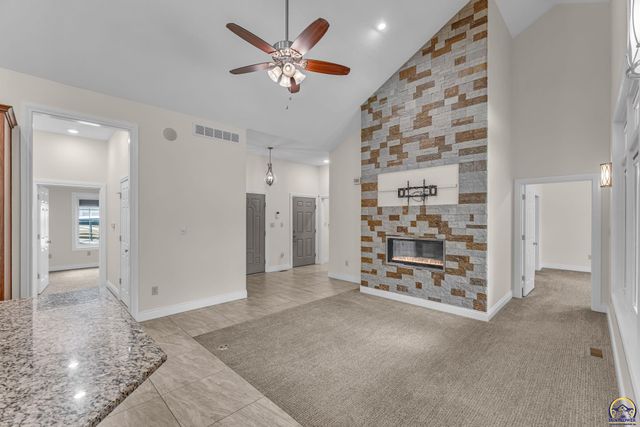 4408 SE Oak Bend DR, Topeka, KS 66609