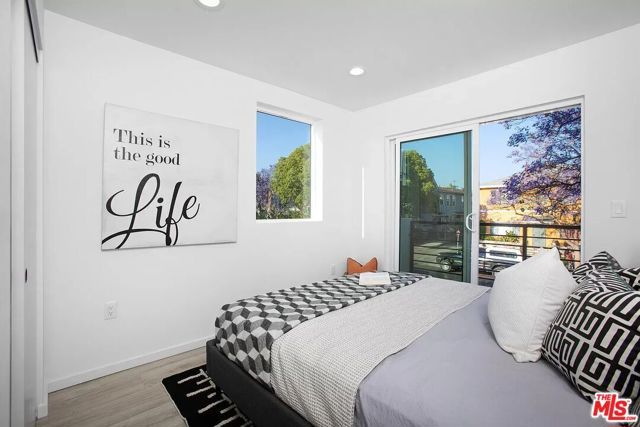 945 N Oxford Avenue 6, Los Angeles, CA 90029