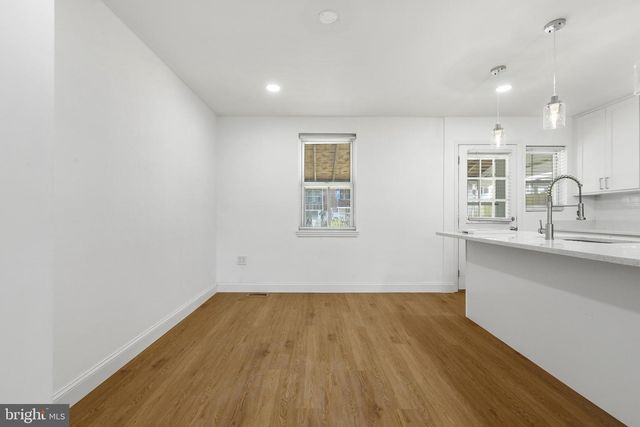 1714 PIN OAK RD, Parkville, MD 21234