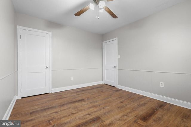 1714 PIN OAK RD, Parkville, MD 21234