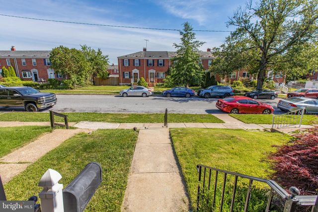 1714 PIN OAK RD, Parkville, MD 21234