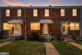 1714 PIN OAK RD, Parkville, MD 21234