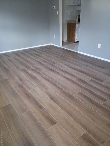 56 Wooded Court, Calverton, NY 11933