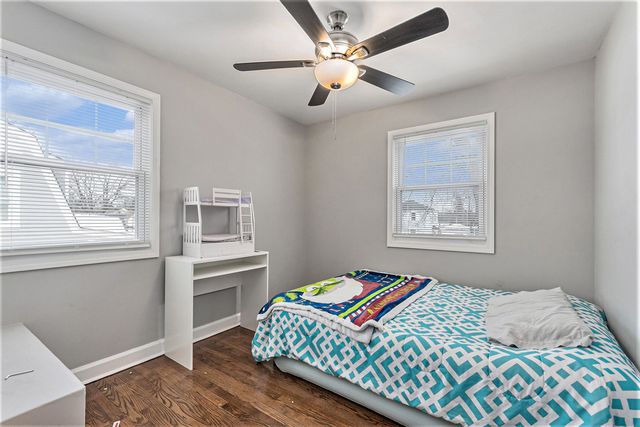 2316 S 10th Avenue, Broadview, IL 60155