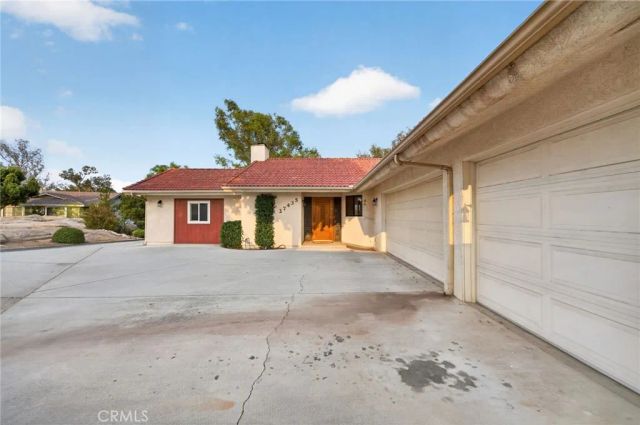 27435 Columbia Street, Hemet, CA 92544