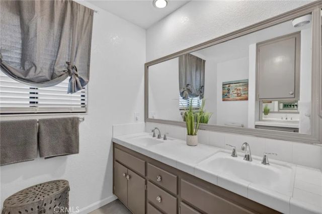 27435 Columbia Street, Hemet, CA 92544