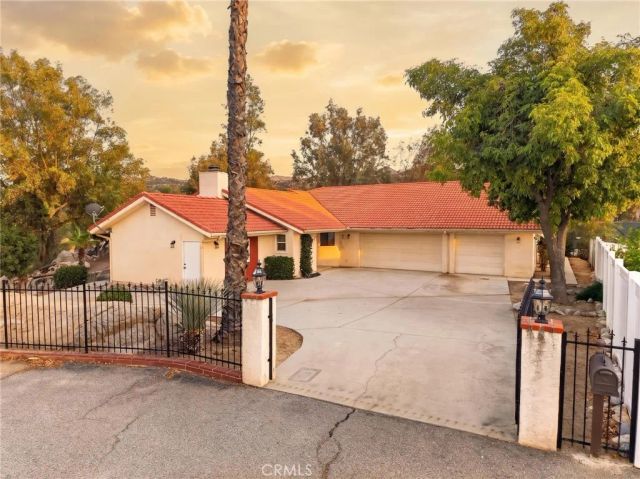 27435 Columbia Street, Hemet, CA 92544