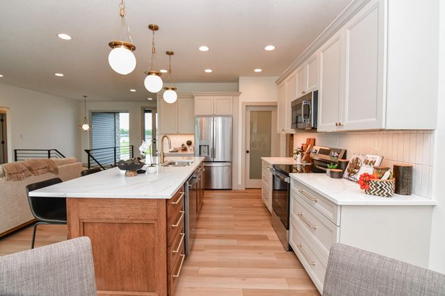 4627 Luke Streets, Cedar Falls, IA 50613