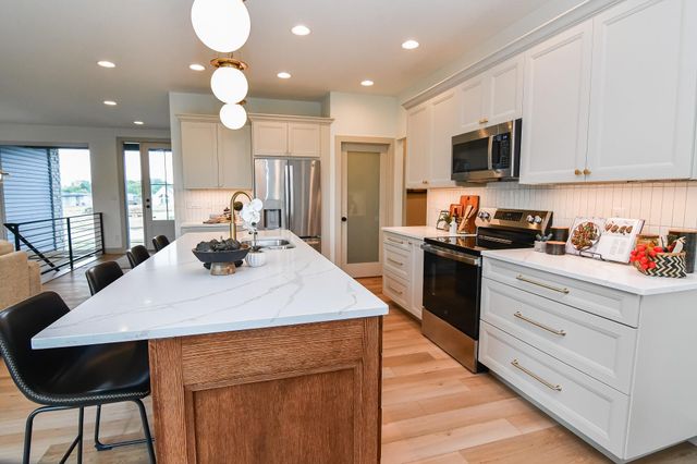 4627 Luke Streets, Cedar Falls, IA 50613