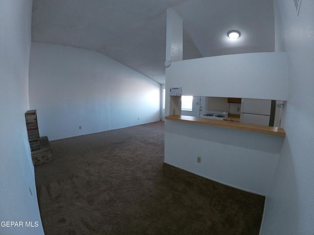 1922 Lake Omega Street A, El Paso, TX 79936