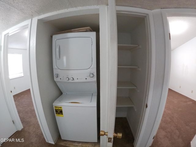 1922 Lake Omega Street A, El Paso, TX 79936