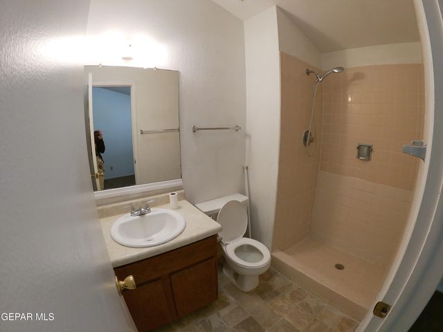 1922 Lake Omega Street A, El Paso, TX 79936