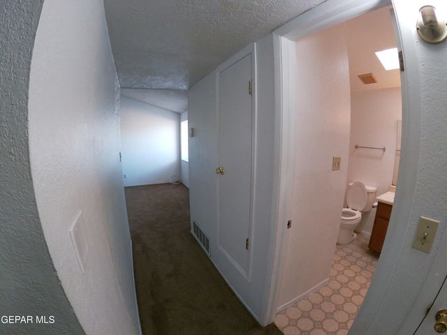 1922 Lake Omega Street A, El Paso, TX 79936