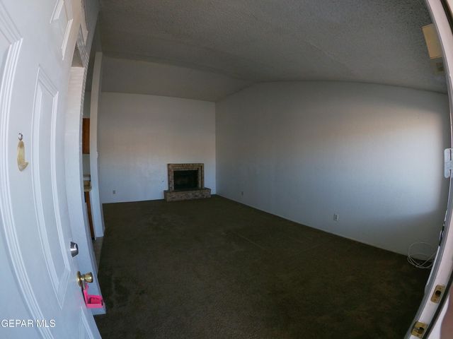 1922 Lake Omega Street A, El Paso, TX 79936