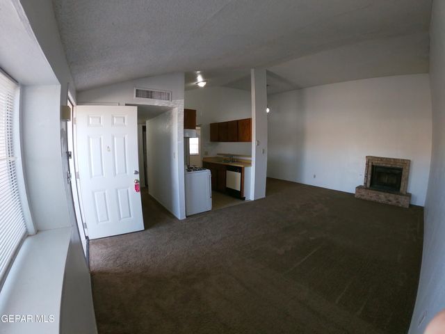 1922 Lake Omega Street A, El Paso, TX 79936