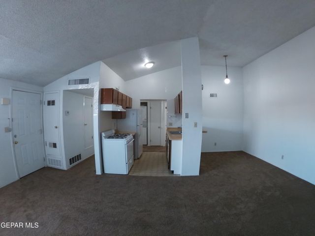 1922 Lake Omega Street A, El Paso, TX 79936