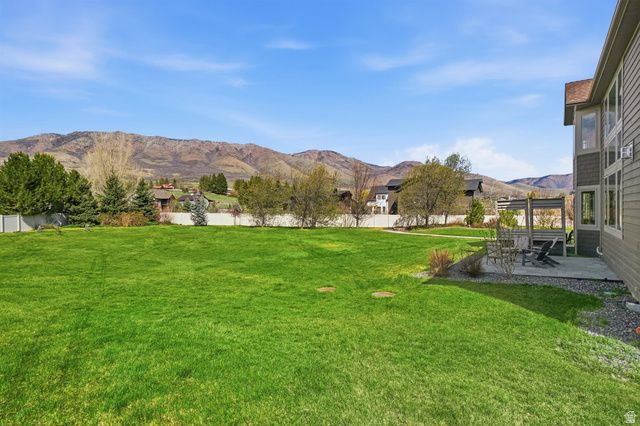 5462 E 2575 N, Eden, UT 84310