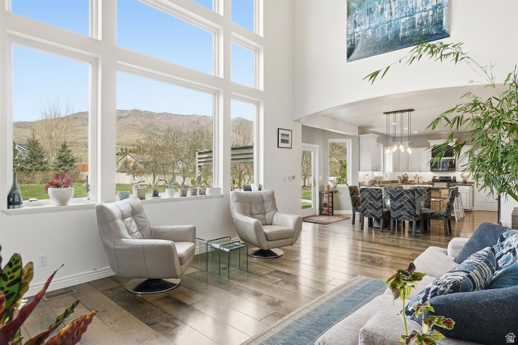 Image 11 of property listing at 5462 E 2575 N, Eden, UT 84310