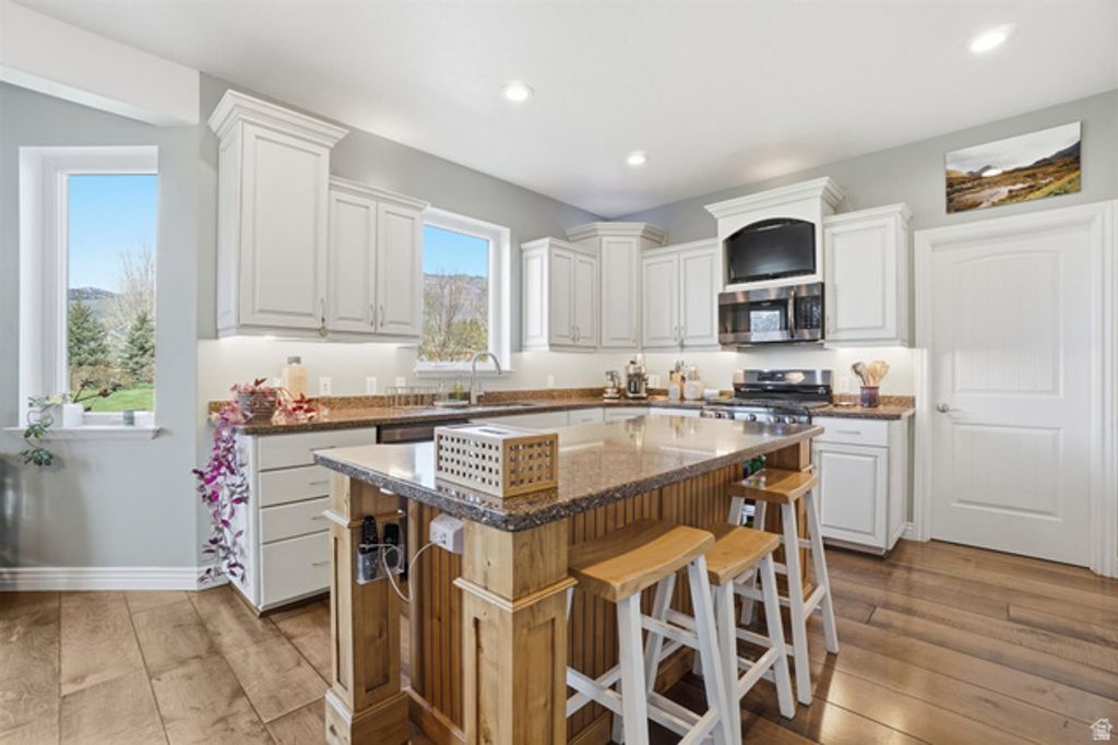 Image 15 of property listing at 5462 E 2575 N, Eden, UT 84310