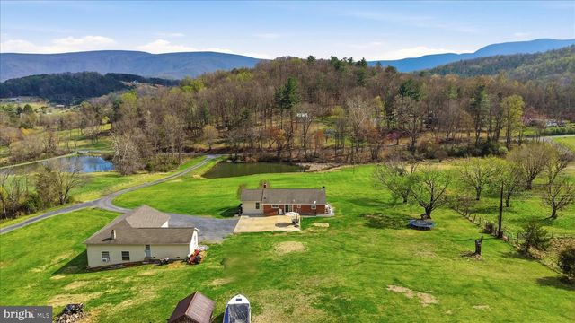 4001 BENTONVILLE RD, Bentonville, VA 22610