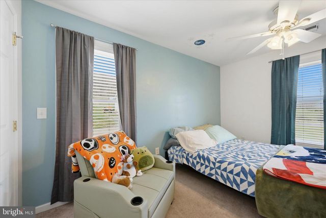 4001 BENTONVILLE RD, Bentonville, VA 22610